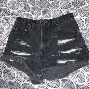 Vintage look Levi’s shorts
